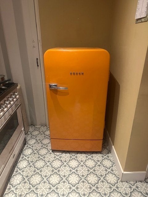 oranje retro wk koelkast met vriesvak van bosch, Ophalen, Gebruikt, 120 tot 140 cm, 60 cm of meer