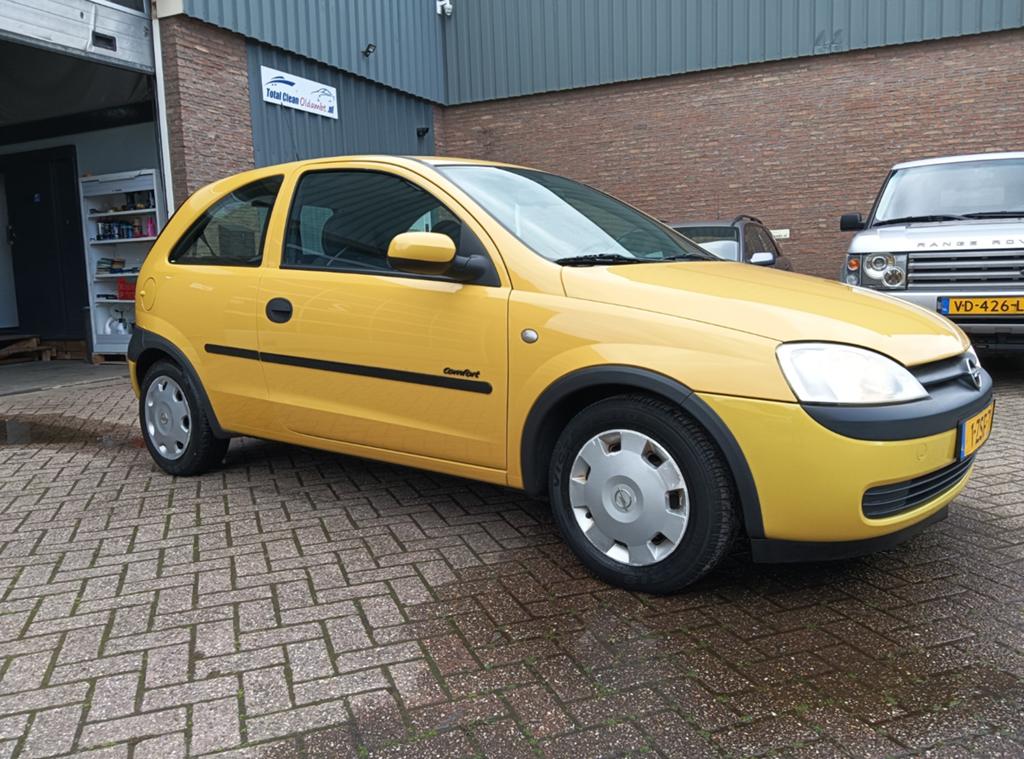 Opel Corsa C comfort 2001 Geel leuke auto!, Auto's, Voorwielaandrijving, 58 pk, 973 cc, Geel