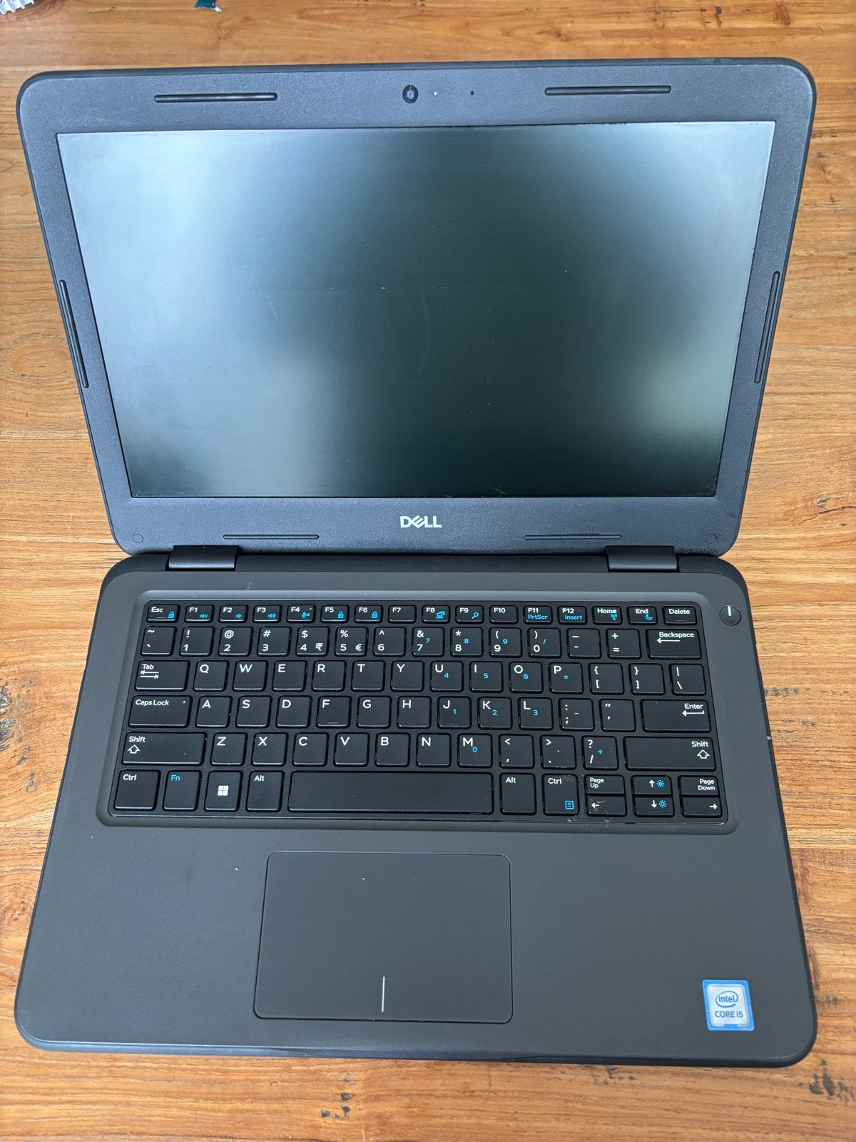 Dell Latitude 3310 Windows laptop, Computers en Software, Ophalen, Gebruikt, 2 tot 3 Ghz, Qwerty