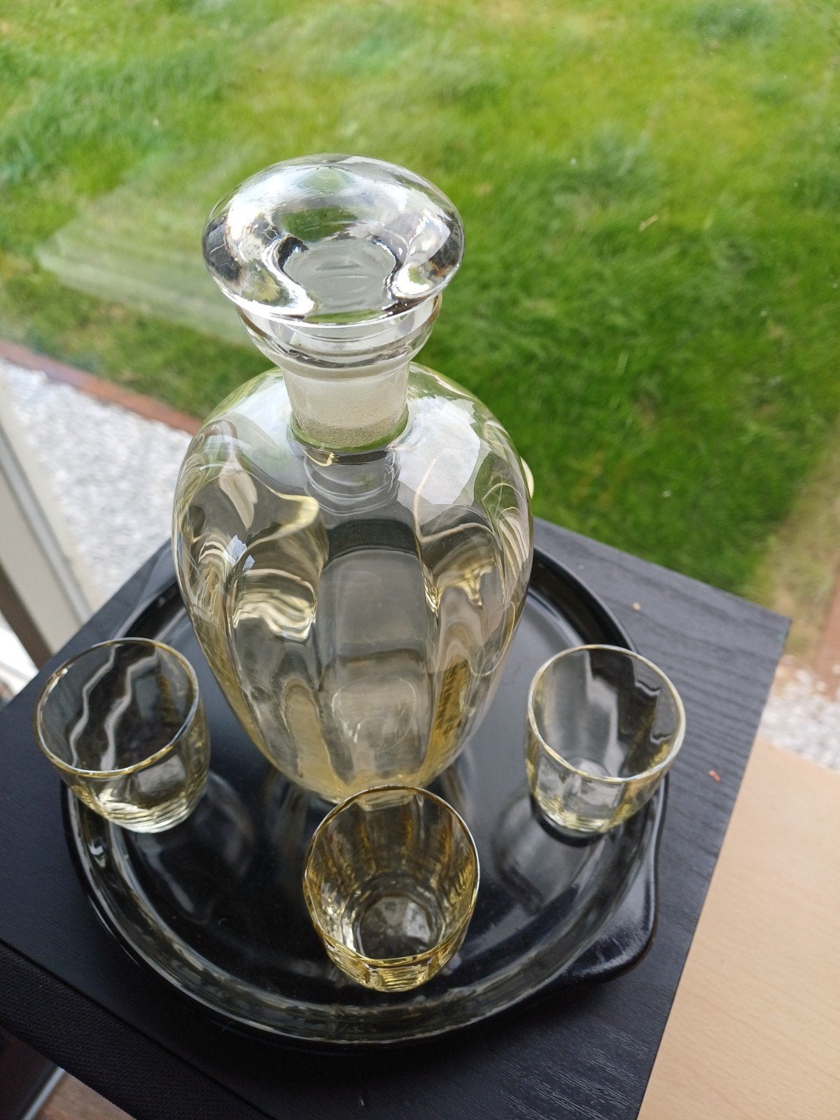 Antiek likeur setje met karaf, 5 glaasjes en zwart blad, Ophalen of Verzenden