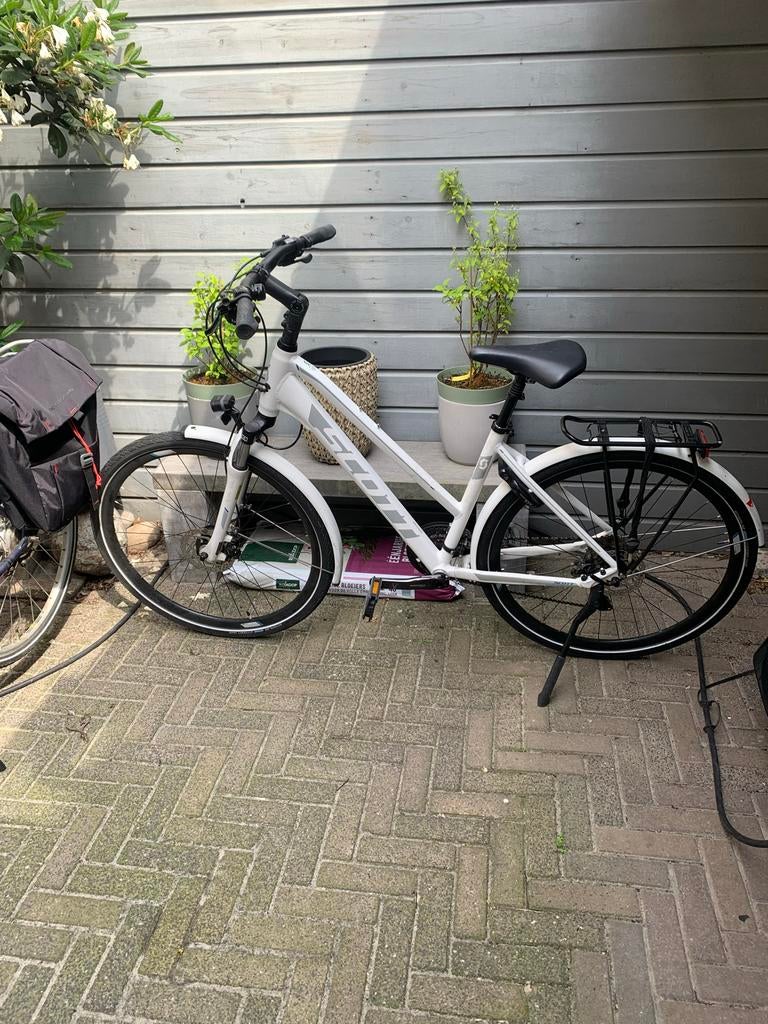Scott Sub Cross 40 Damesfiets - Zo goed als nieuw, Fietsen en Brommers, Ophalen, Zo goed als nieuw