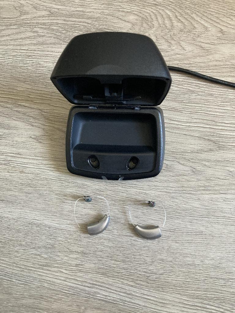 hoortoestel Starkey Livio 1000 RIC Grijs Sterling oplaadbaar, Gebruikt, In gehoorgang (in-ear), Ophalen of Verzenden, Grijs