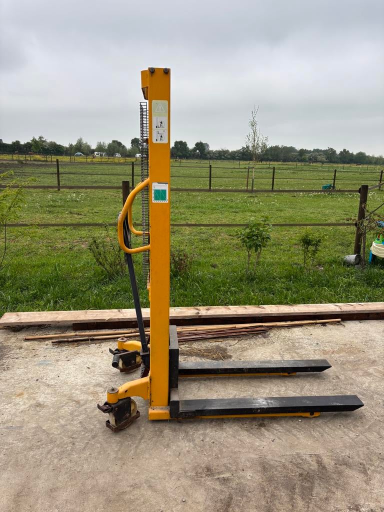 Pompwagen / Palletstapelaar 2020- 500kg Hefcapaciteit, Zakelijke goederen, Machines en Bouw | Heftrucks en Intern transport, Tot 1000 kg