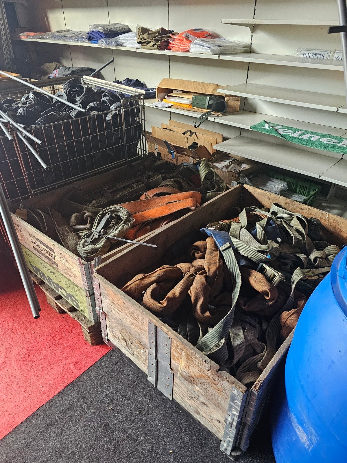 Twee pallets met diverse gebruikte spanbanden, Ophalen, Gebruikt, ., .