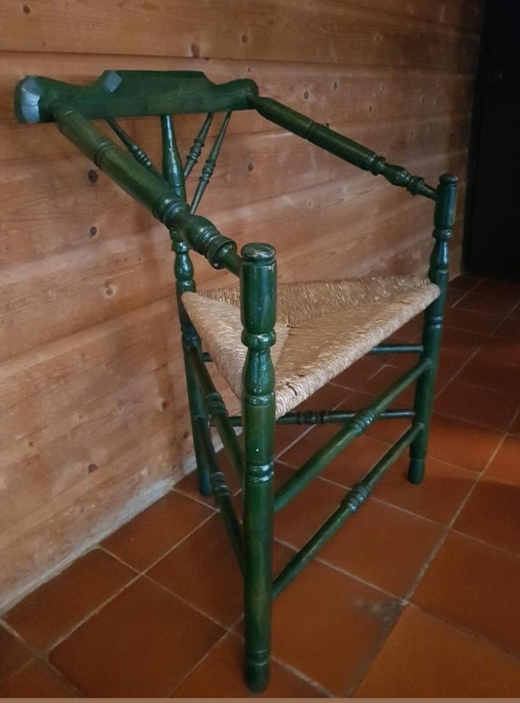 Antieke Nederlandse breistoel /hoekstoel (driepoot), Ophalen