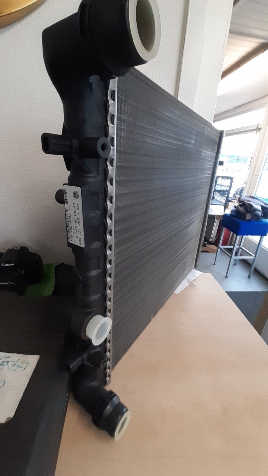 Radiateur VAG 6q0121253j, Ophalen, T.Smit Outlet Store, Info@tommysmit.nl, 7008AR