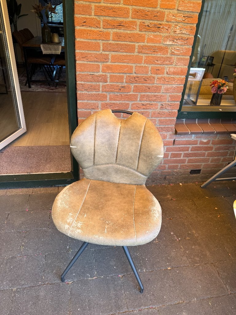 Gratis 4 stoelen industrieel, Ophalen, Gebruikt, Overige kleuren, Vier