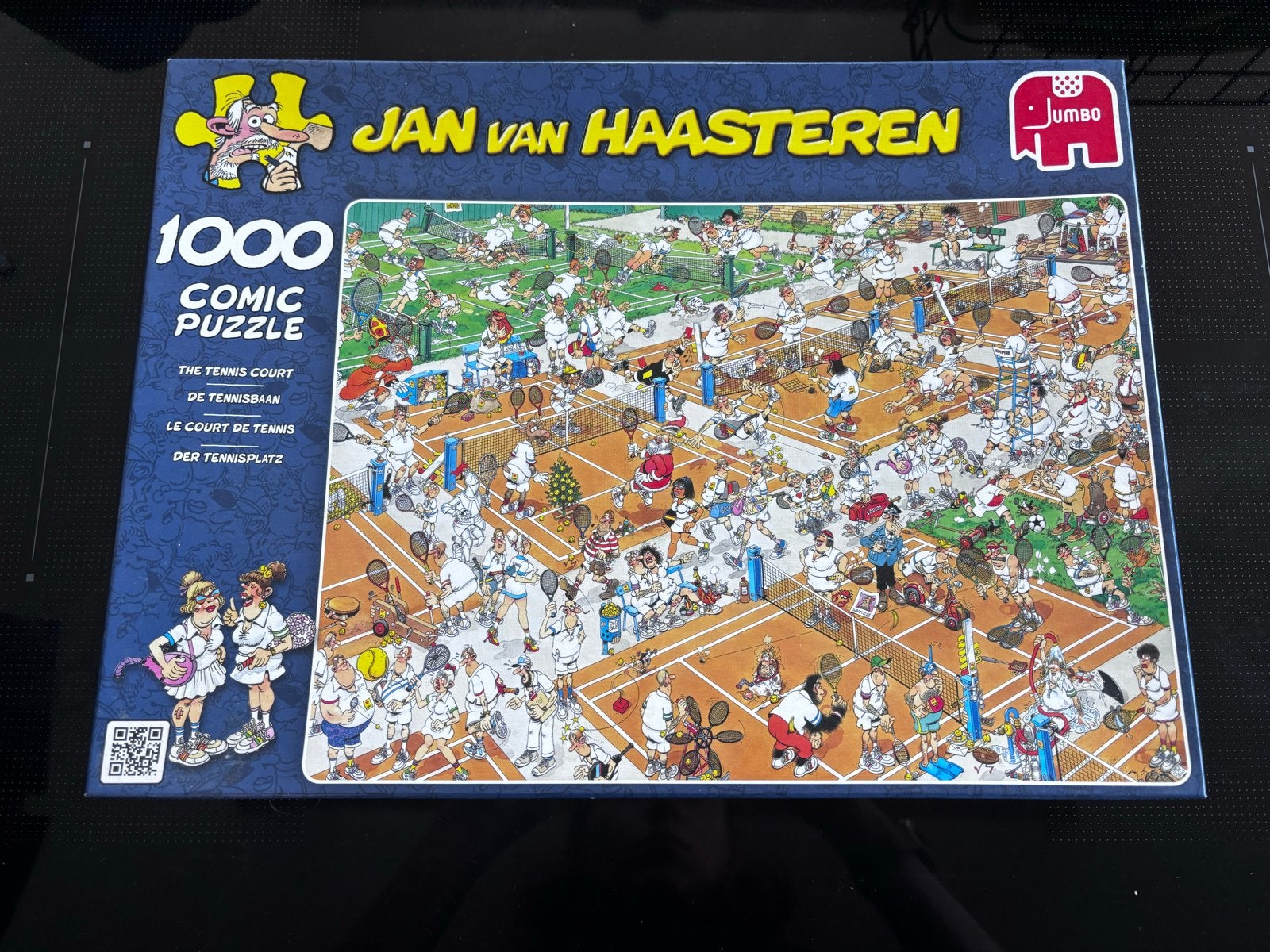 Jan van Haasteren - De Tennisbaan 1000 stukjes, Ophalen of Verzenden, 500 t/m 1500 stukjes, Zo goed als nieuw, Legpuzzel