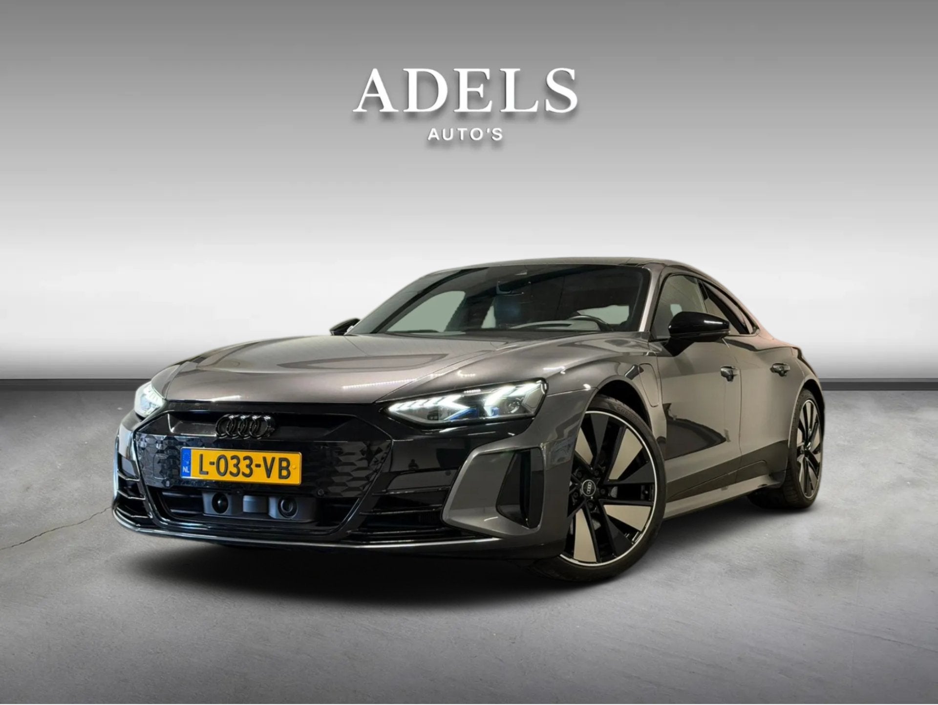 Audi e-tron GT 93 kWh Panodak B&O HUD Massage Luchtvering, Auto's, Automaat, Dealer onderhouden, Gebruikt, Zwart