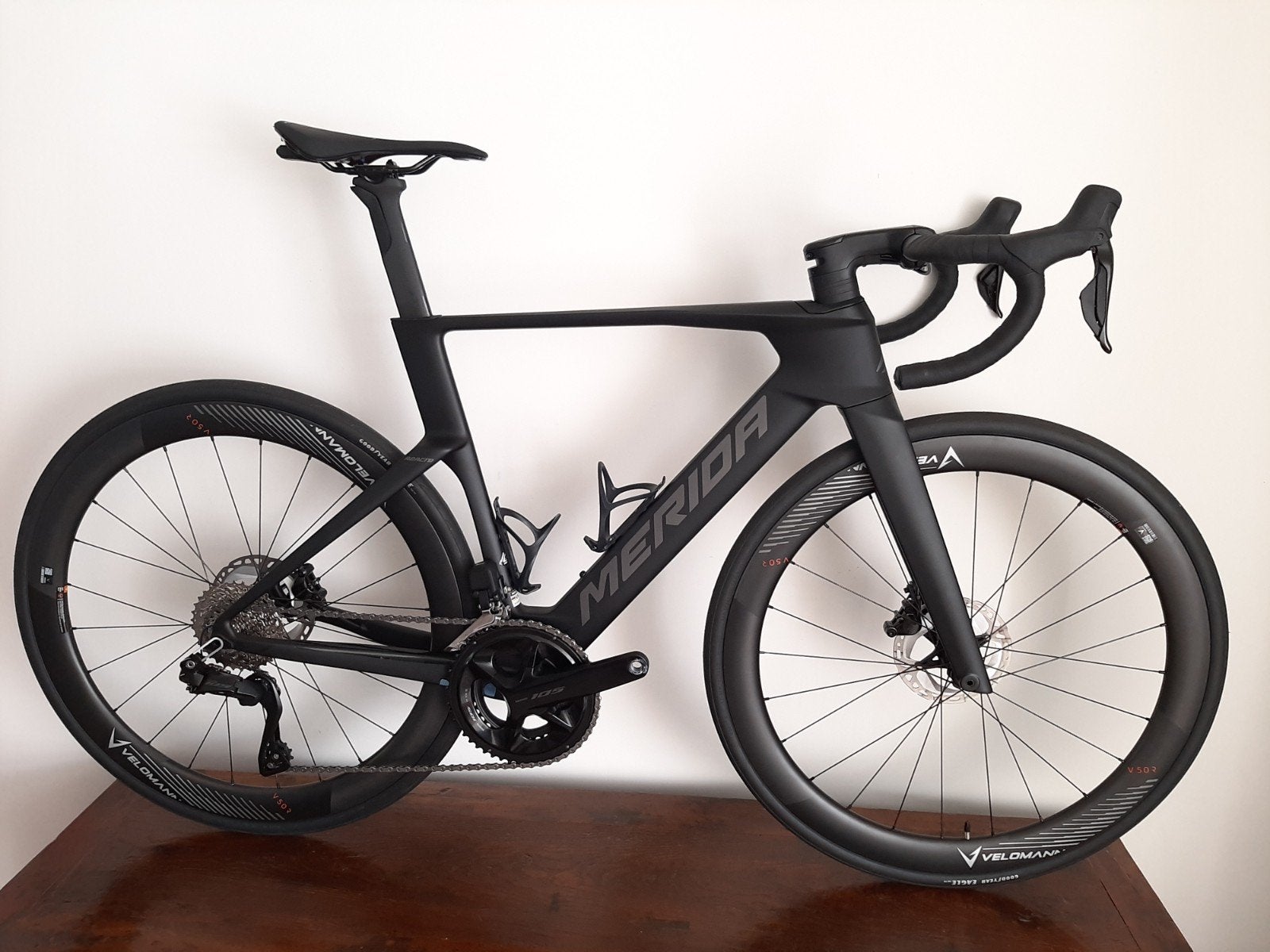 Merida Reacto disc 5000 di2 105 2027, 28 inch, Carbon, Merida Reacto 5000 CF3 disc di2 2027, Merida