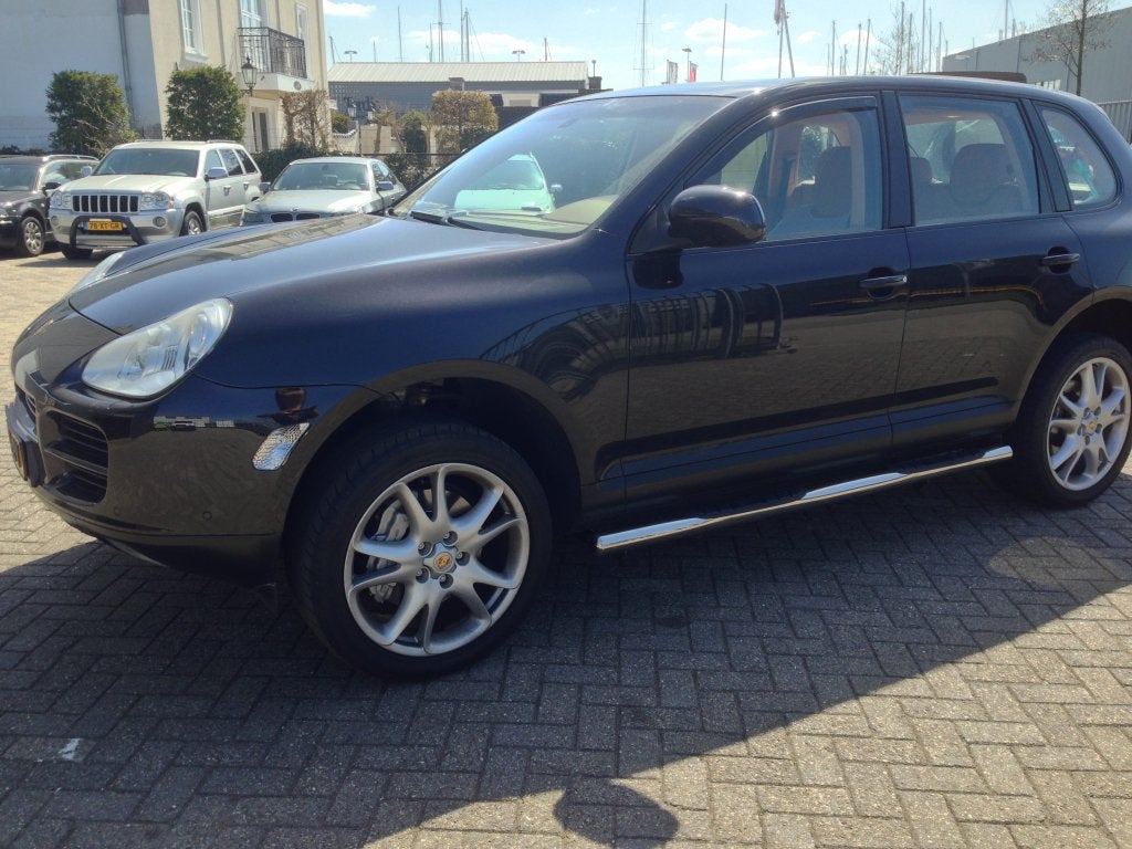 Porsche Cayenne Sidebars met steps, Niet ingevuld, Niet ingevuld, Niet ingevuld