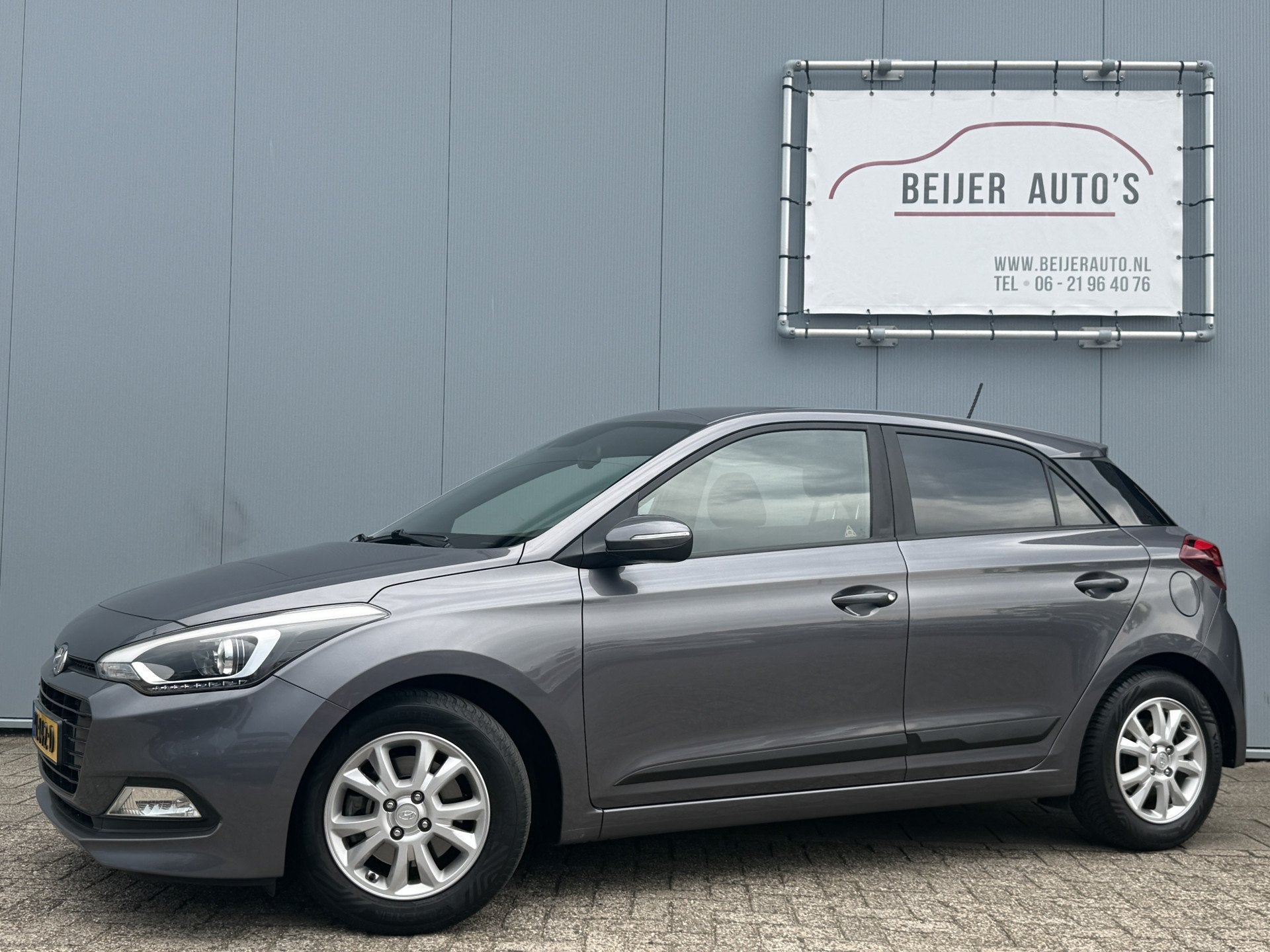 Hyundai i20 1.0 T-GDI Go! 2016 Navigatie/Airco/Trekhaak., Voorwielaandrijving, 23 km/l, Origineel Nederlands, Bedrijf