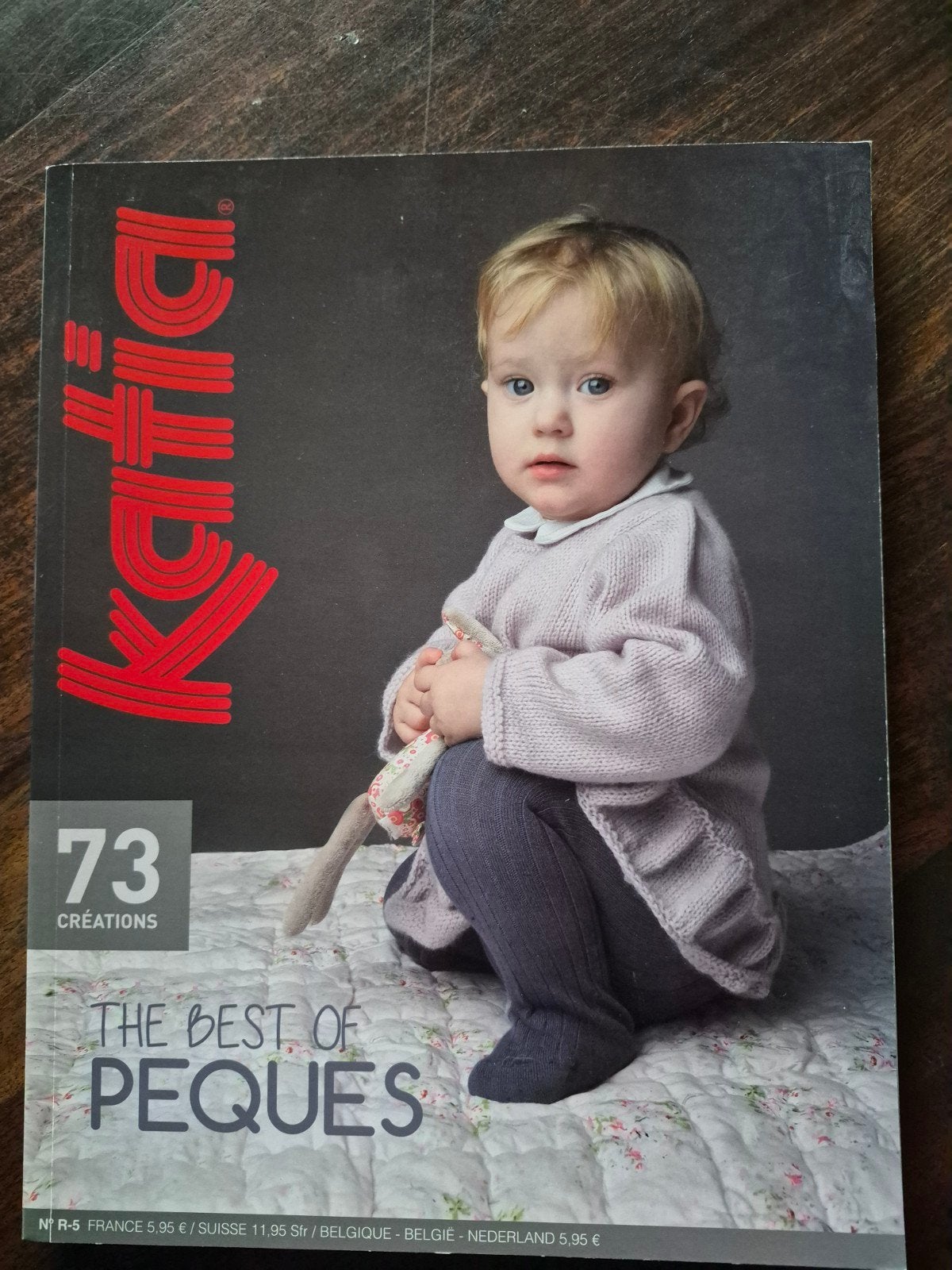 Katia, 73 Lieve breipatronen voor de baby, Ophalen of Verzenden, Zo goed als nieuw, Breien, Patroon of Boek