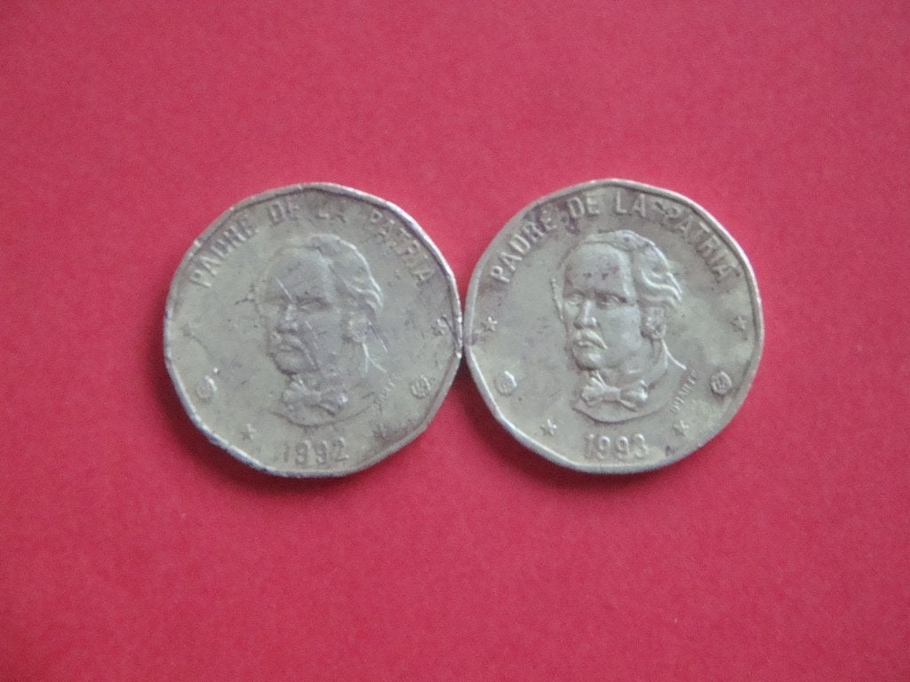 Dominicaanse Republiek setje munten 1 Peso 1992/1993., Verzenden, Midden-Amerika, Setje