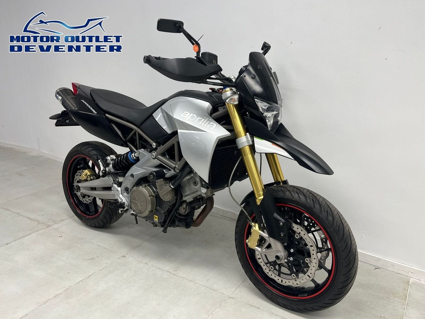 Dikke APRILIA DORSODURO 750 (bj 2008), 750 cc, 2 cilinders, Motorrijbewijs A, Bedrijf