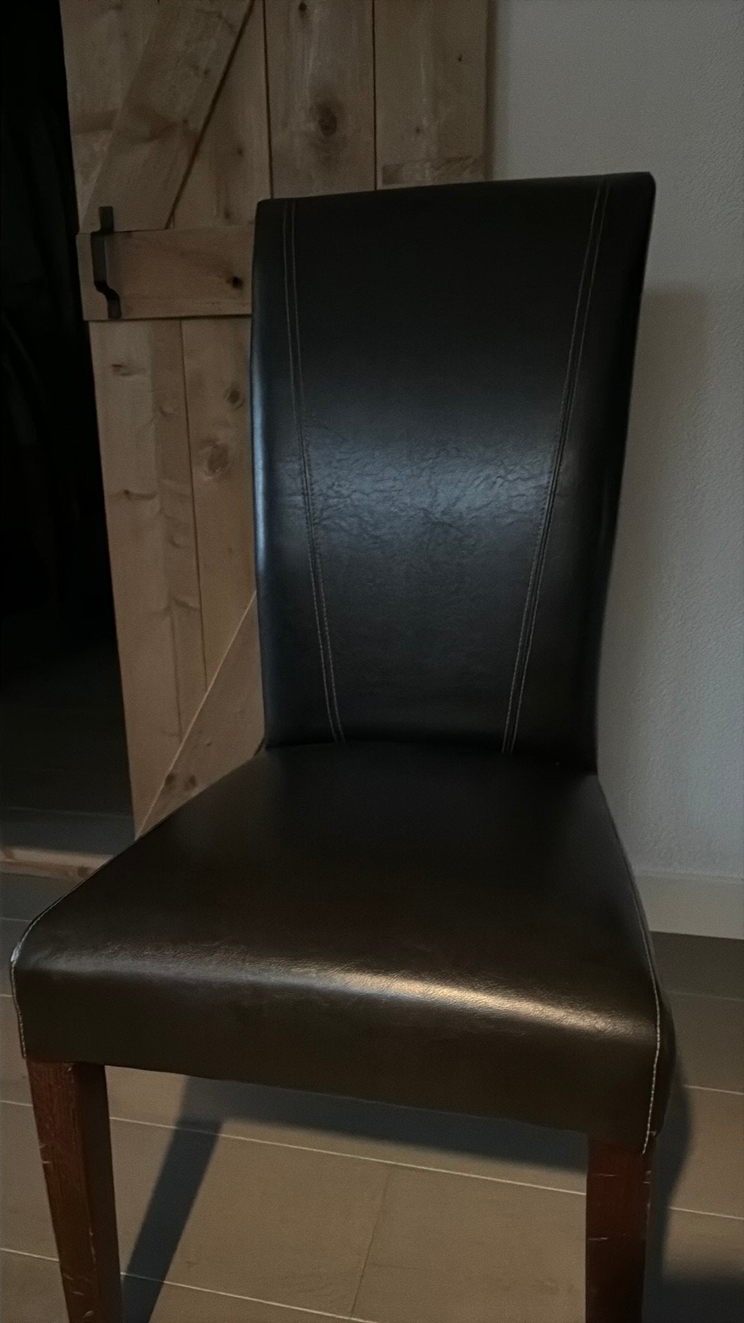 8 donker bruine leren hoge eetkamerstoelen, Huis en Inrichting, Stoelen, Ophalen, Gebruikt, Bruin, Vijf, Zes of meer stoelen