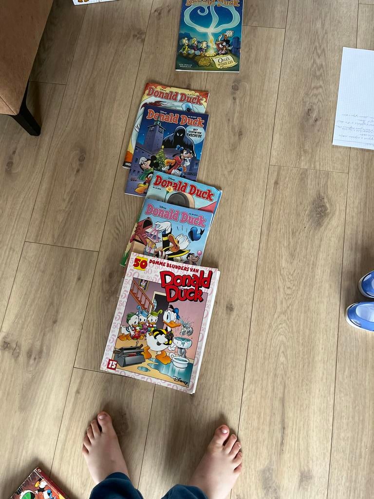 Donald Duck stripboeken - 5 stuks, Meerdere stripboeken, Ophalen of Verzenden, Gelezen