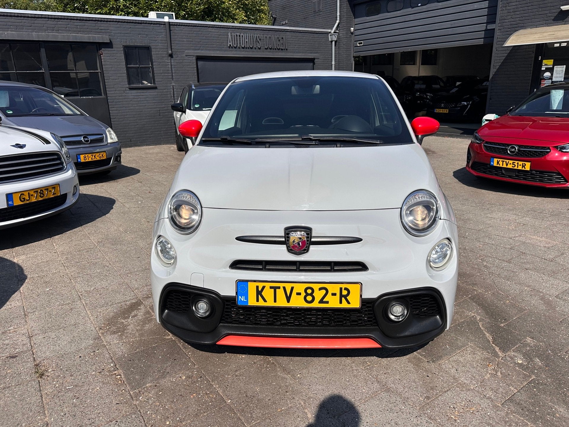 Fiat 500 1.4 T-Jet Abarth 595 Pista|160pk|Airco, Voorwielaandrijving, Dealer onderhouden, Gebruikt, Zwart