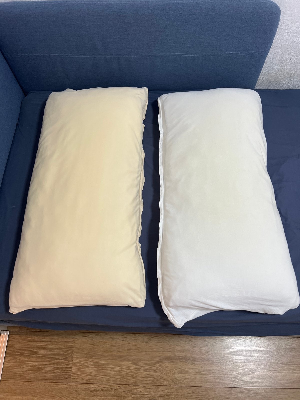 Twee kussens met sloop 80x40 cm, Ophalen, Gebruikt, Meerkleurig, Kussen