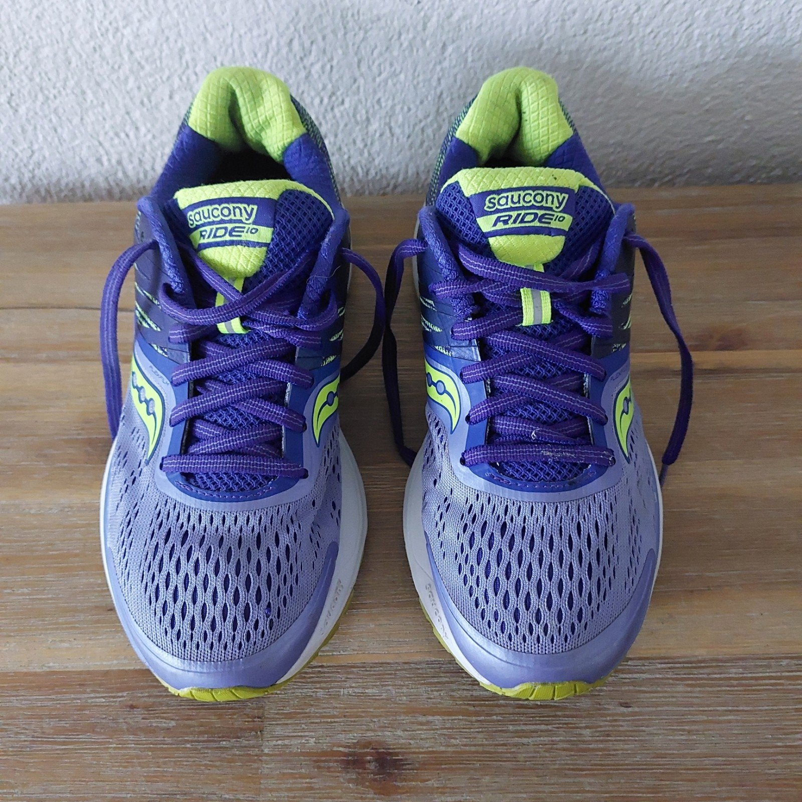Saucony hardloopschoenen maat 38,5, Sport en Fitness, Loopsport en Atletiek, Hardloopschoenen, Zo goed als nieuw, Hardlopen, Saucony