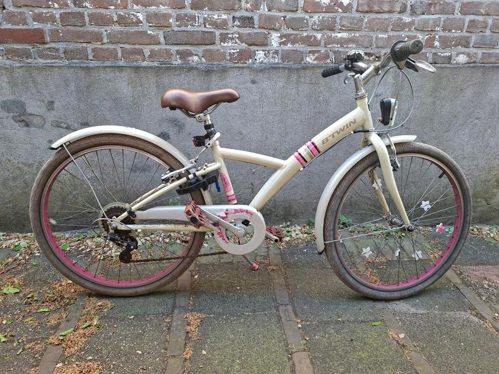 B'Twin kinderfiets 24 inch - Crème met roze accenten, Ophalen, Gebruikt, 20 inch of meer