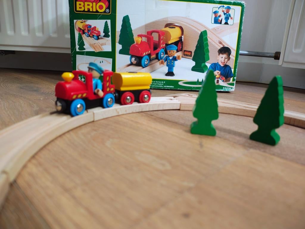 Brio starterset nagenoeg nieuwstaat, Ophalen of Verzenden, Zo goed als nieuw