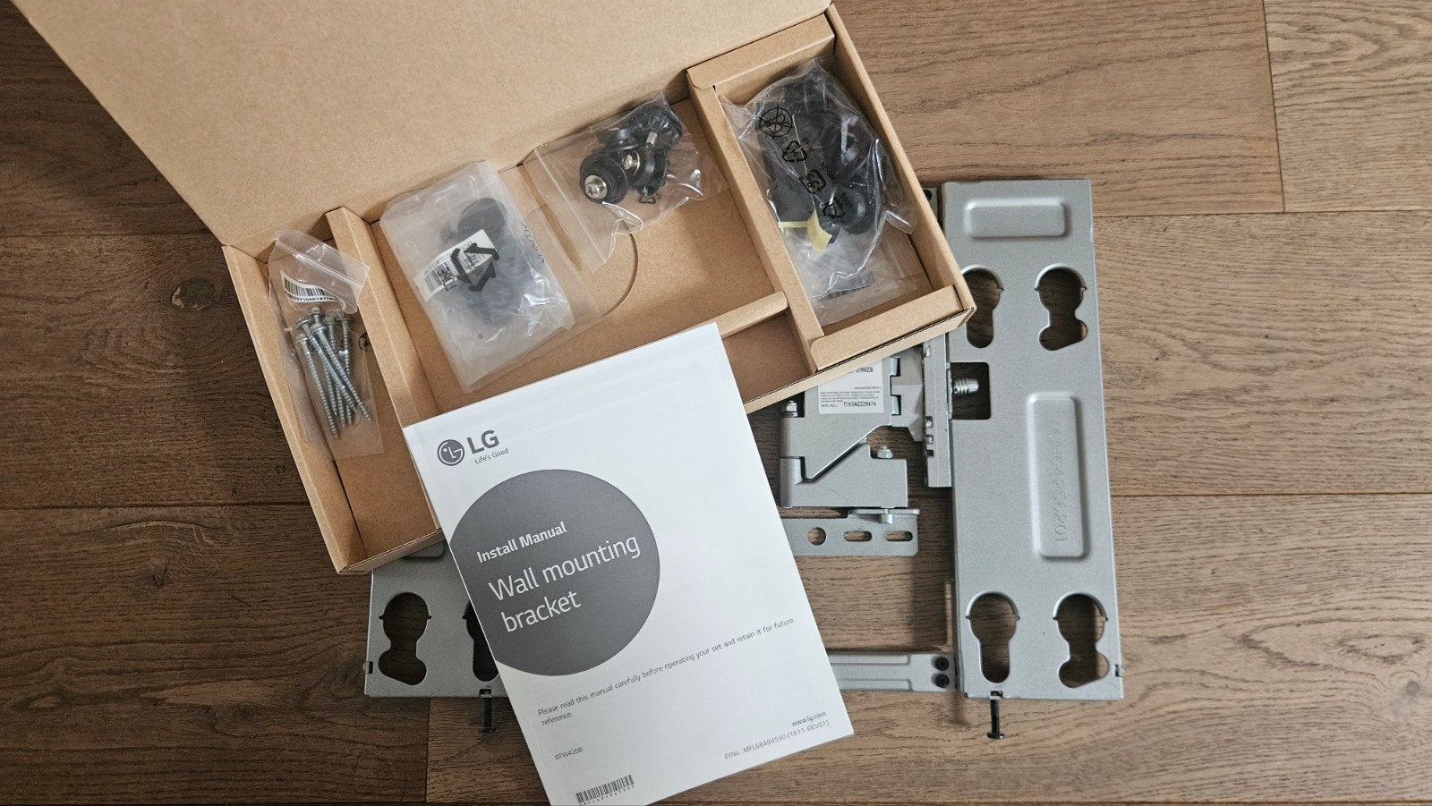 LG OTW420B TV Muurbeugel - Zo goed als nieuw, Ophalen of Verzenden, Zo goed als nieuw