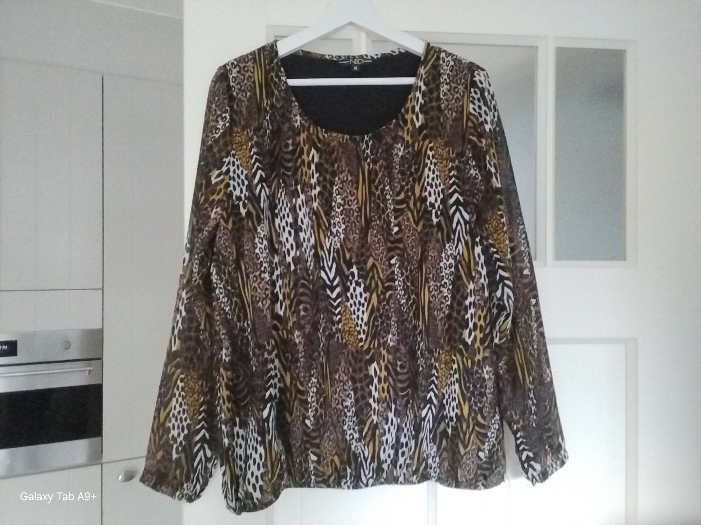 BLOUSE    NED      maat    XL., Ophalen of Verzenden, Zo goed als nieuw, Maat 46/48 (XL) of groter