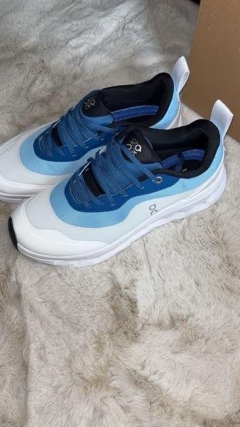 On x Loewe schoenen, Ophalen of Verzenden, Nieuw, Blauw, Sneakers of Gympen