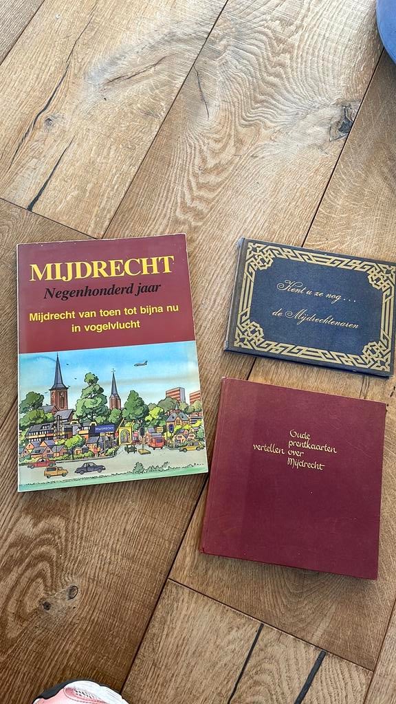 Geschiedenisboeken van Mijdrecht, Ophalen of Verzenden, Zo goed als nieuw