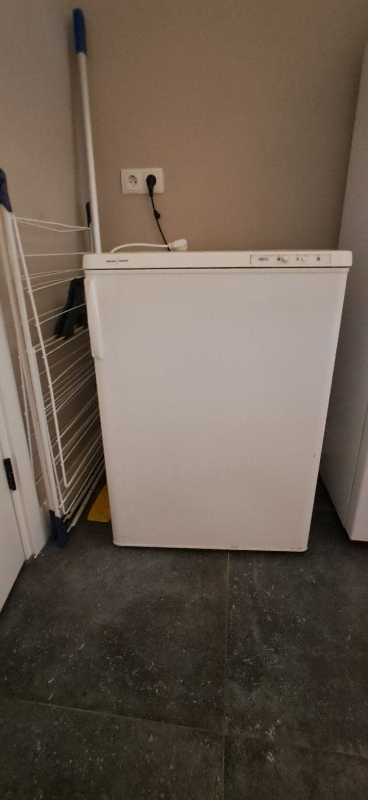 Vrieskast met 4 laden, Gebruikt, Minder dan 60 cm, Vrijstaand, Ophalen
