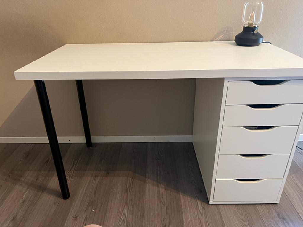 IKEA ALEX Ladekast Bureau met Schapje en Bureaustoel, Ophalen, Gebruikt, Met lades, Spaanplaat of MDF