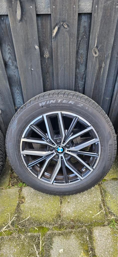 Originele BMW X1 U11 18 inch velgen met winterbanden, Ophalen, 18 inch, Velg(en), Winterbanden