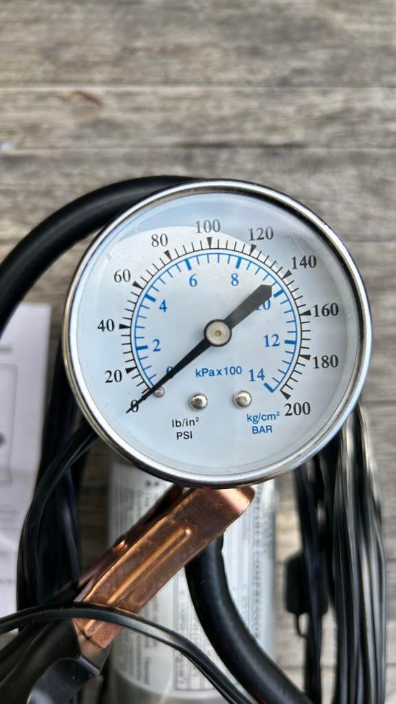 Karsten Tent Compressor 12V, Caravans en Kamperen, Tenten, Ophalen of Verzenden, Zo goed als nieuw