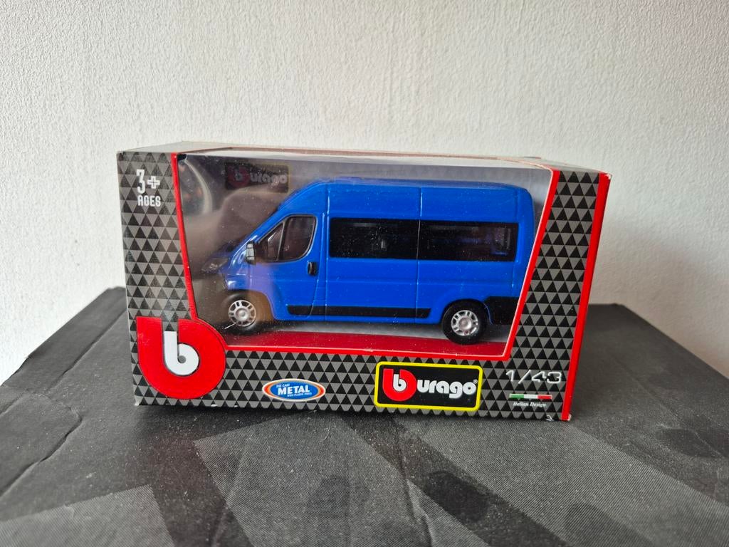 Burago fiat ducato 1;43 blau, Ophalen of Verzenden, Auto, Overige merken