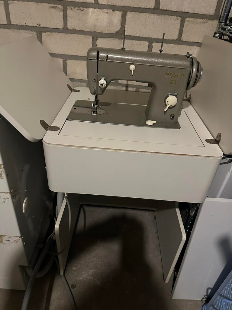 Pfaff 60 naaimachine, Ophalen of Verzenden, Gebruikt, Naaimachine, Pfaff