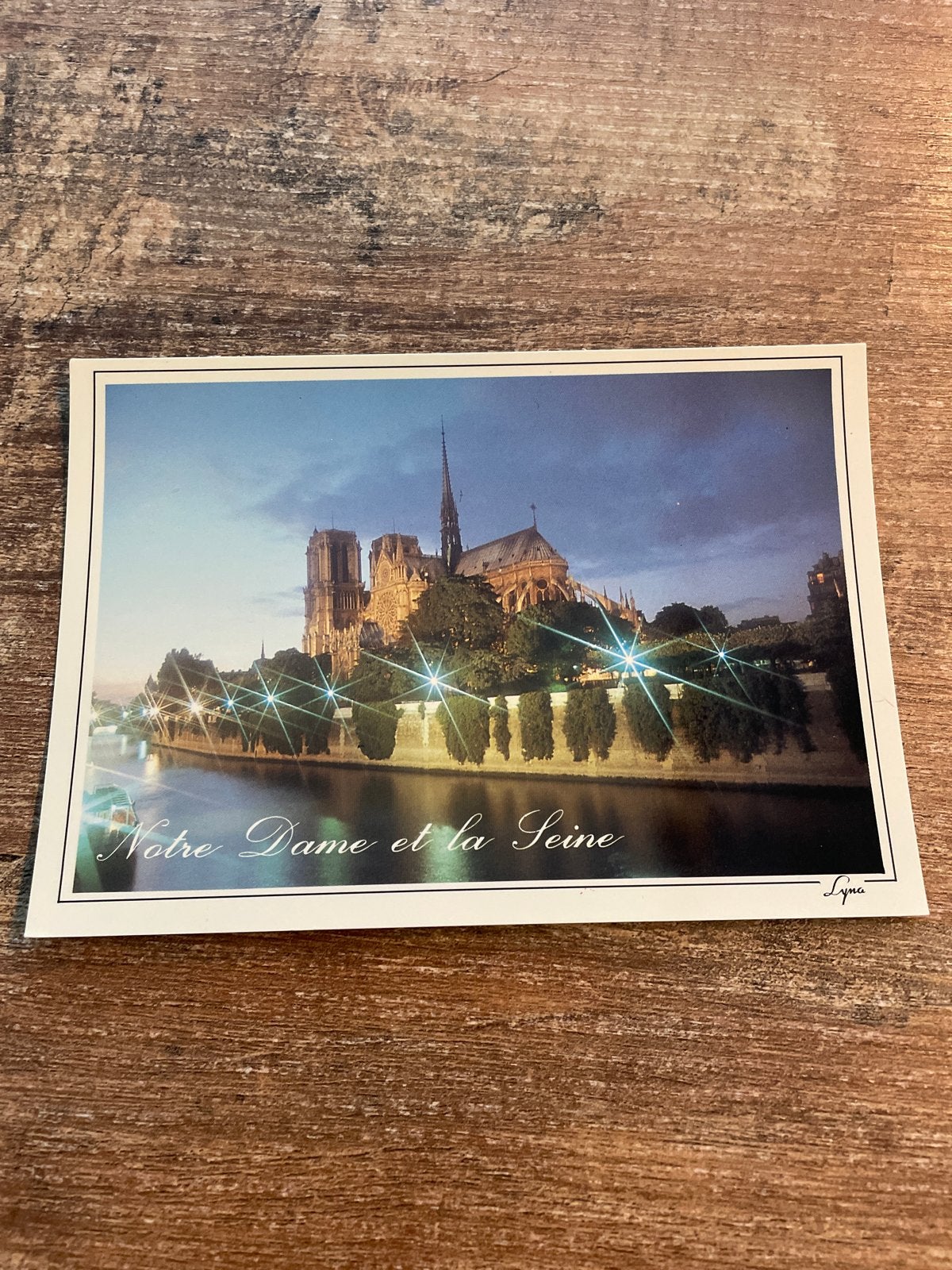 Ansichtkaart Notre Dame en de Seine, Parijs, Verzamelen, Ophalen of Verzenden, 1980 tot heden, Ongelopen, Gebouw