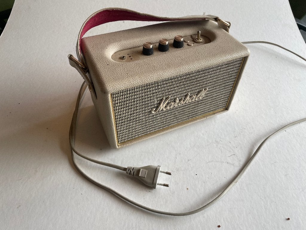 Draagbare Marshall Kilburn III Speaker BT Cream, Audio, Tv en Foto, Luidsprekers, Overige merken, Gebruikt, Ophalen of Verzenden