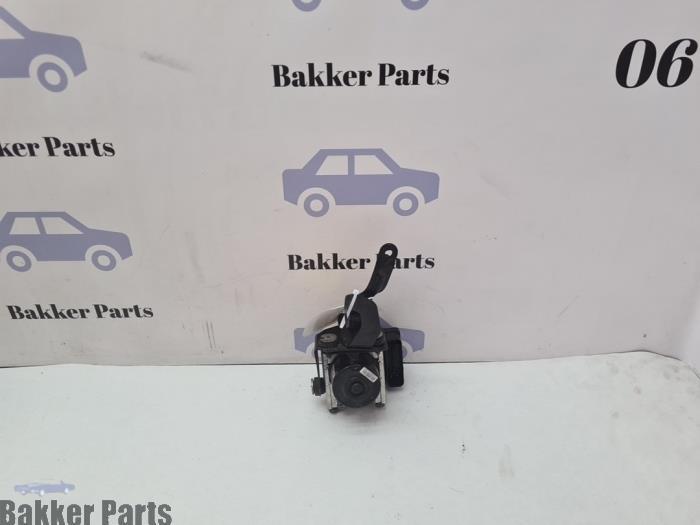 ABS Pomp van een Ford Fiesta, Gebruikt, -, -, Ophalen of Verzenden
