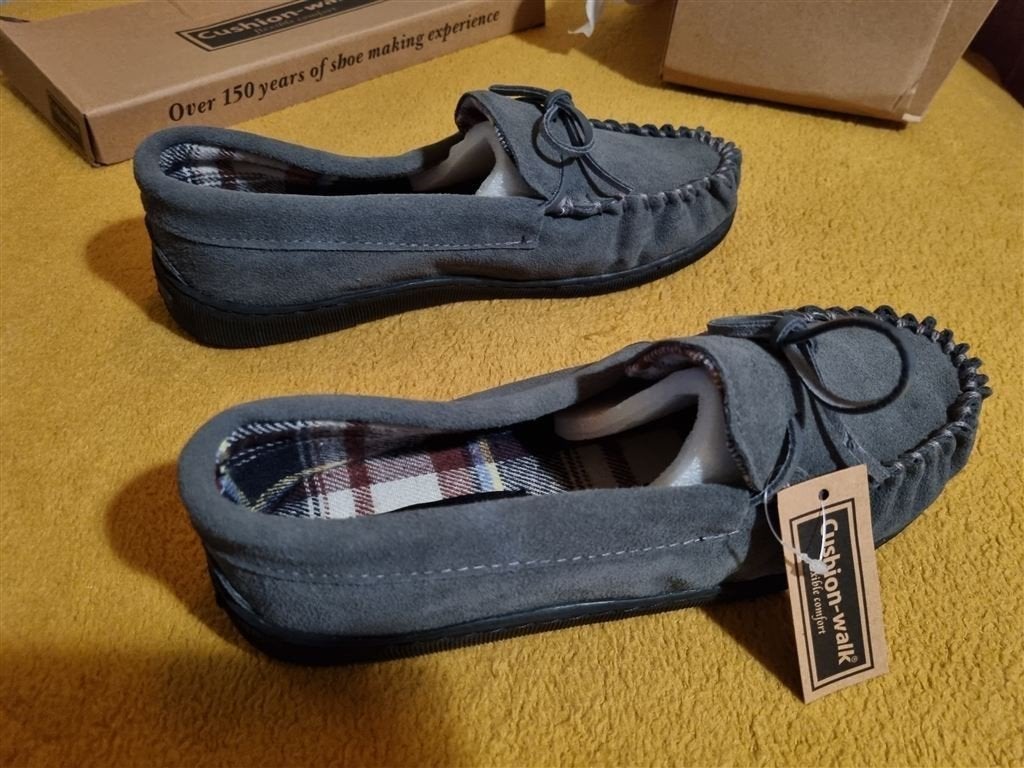 Foto 4 van Cushion-Walk flexible comfort Suede Moccasin slippers grijs
