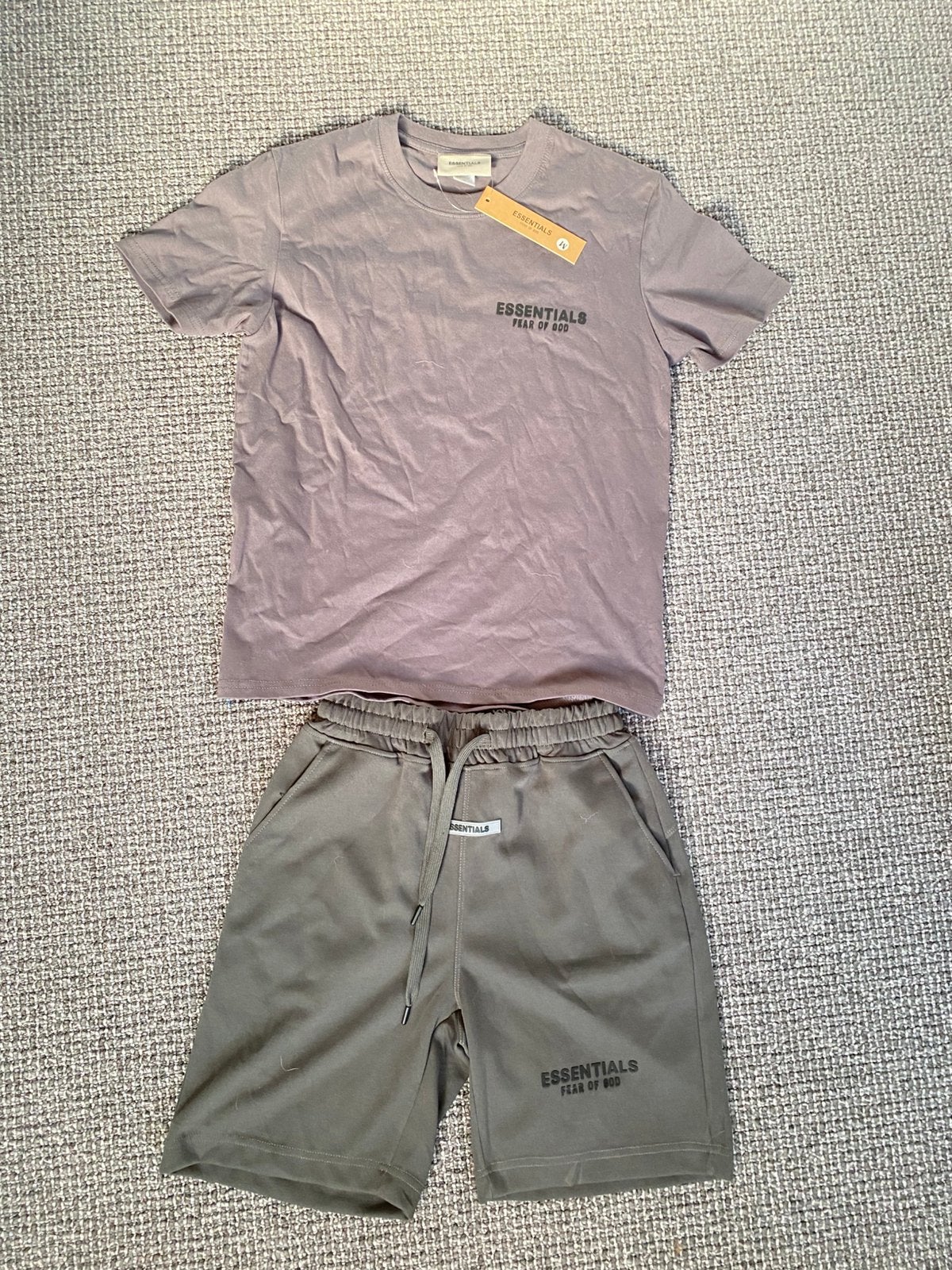Essentials fear of god zomersetje maat M, Ophalen of Verzenden, Nieuw, Maat 48/50 (M)