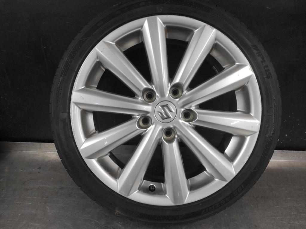 Velgen set + banden Suzuki Swift SPORT 2009 ( 195-45-R17 ), Gebruikt, Banden en Velgen, 17 inch, Ophalen of Verzenden