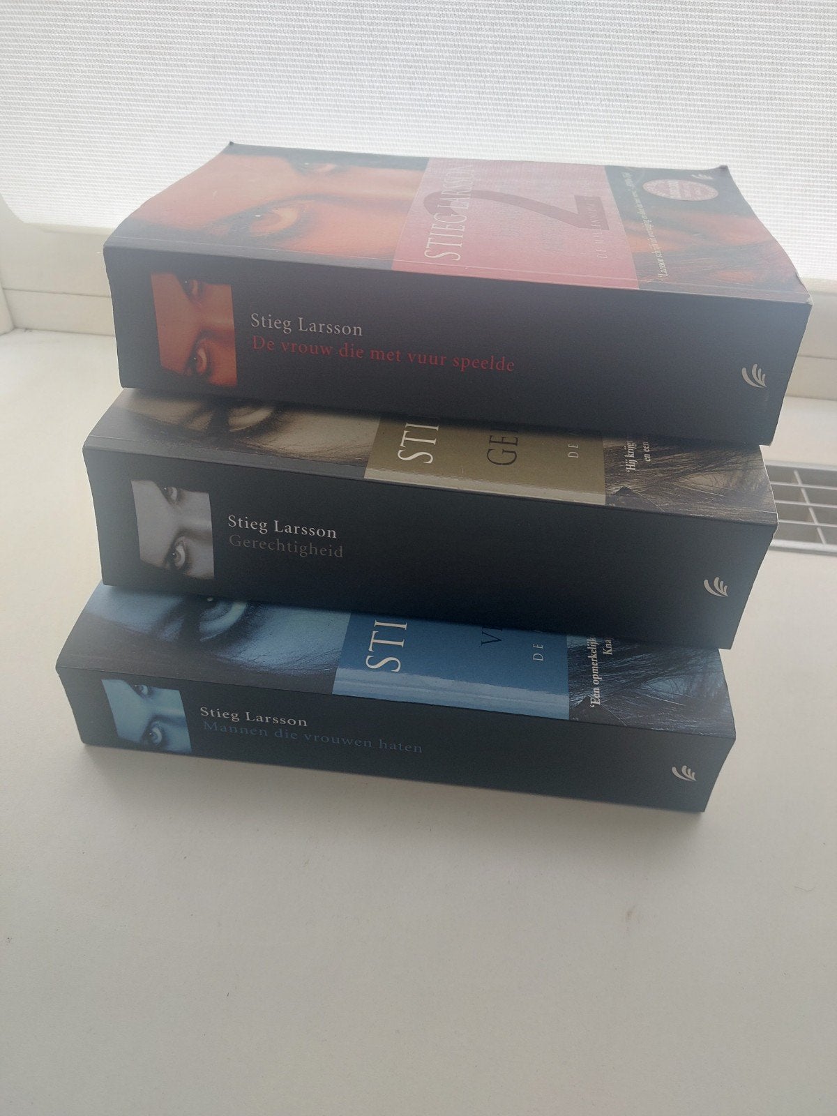 Stieg Larsson Millennium Trilogie - Complete Set, Ophalen of Verzenden, Gelezen, Stieg Larsson