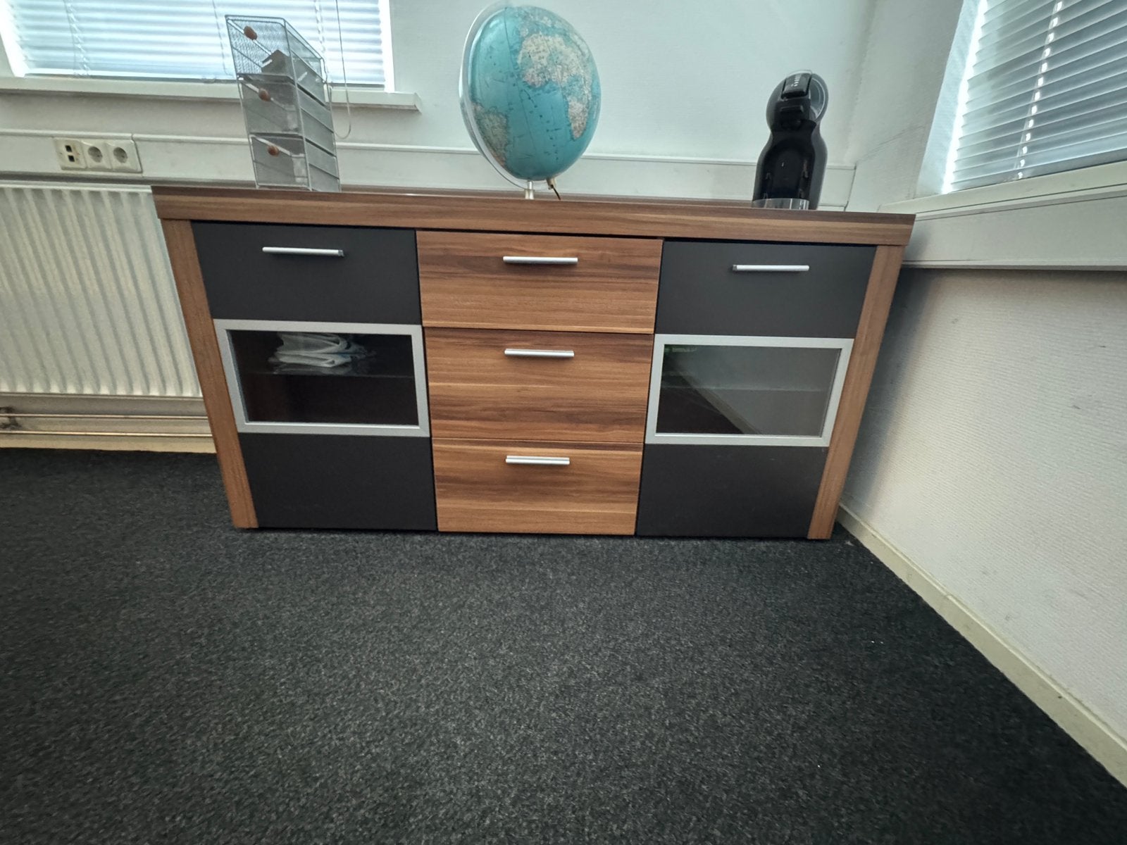 Dressoir met lades en deurtjes, Huis en Inrichting, Kasten | Dressoirs, Ophalen, 150 tot 200 cm, Zo goed als nieuw, 25 tot 50 cm