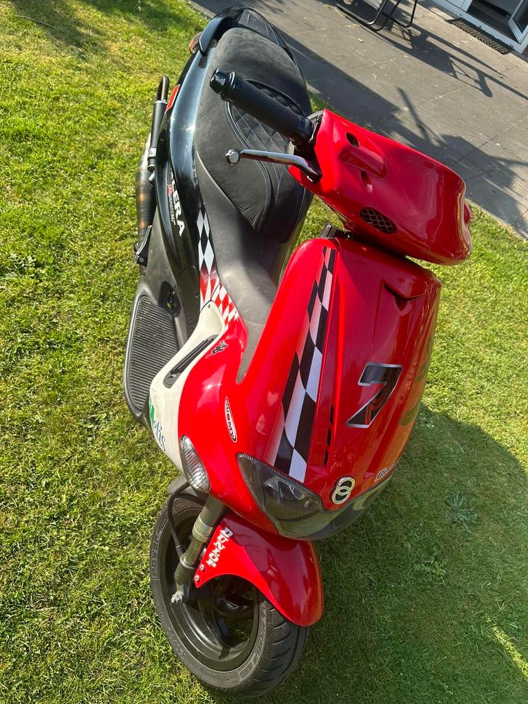 Gilera runner 70cc | DDL | alcantara zadel, Fietsen en Brommers, Scooters | Piaggio, Ophalen, Gebruikt, Overige modellen, Maximaal 45 km/u