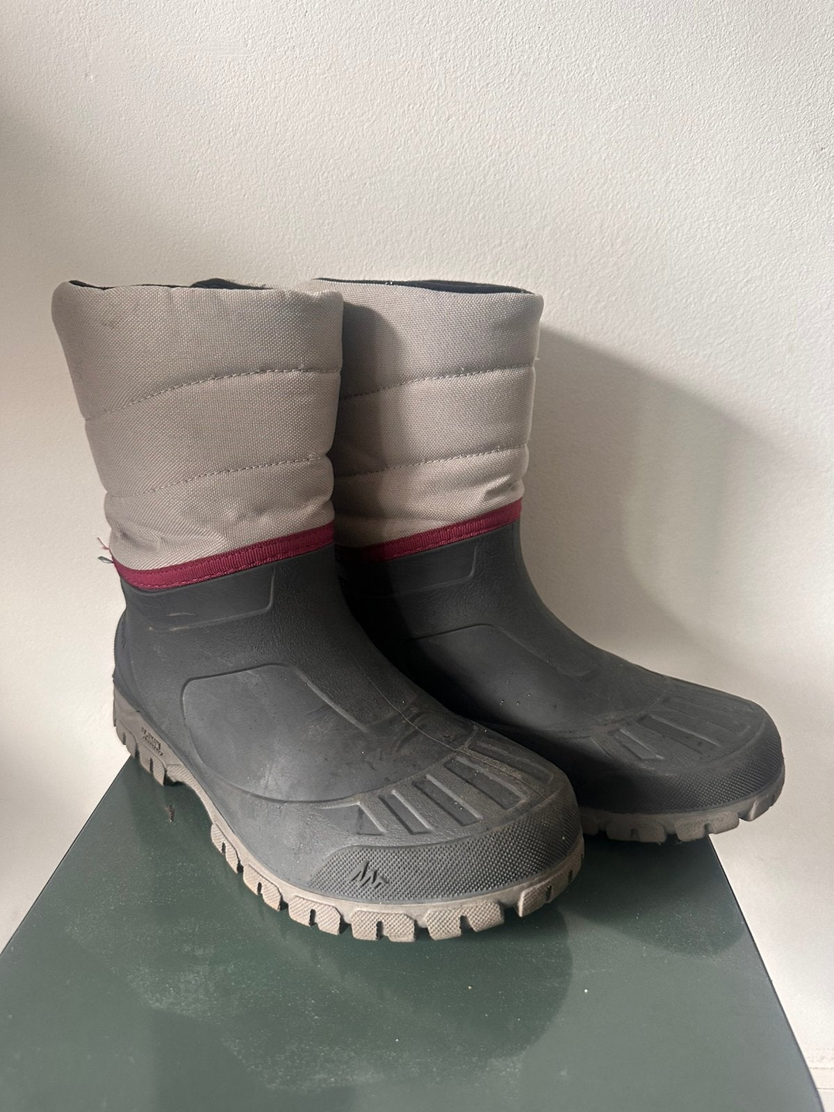 Snowboots Quechua maat 38/39, Ophalen of Verzenden, Zo goed als nieuw, Jongen of Meisje, Laarzen