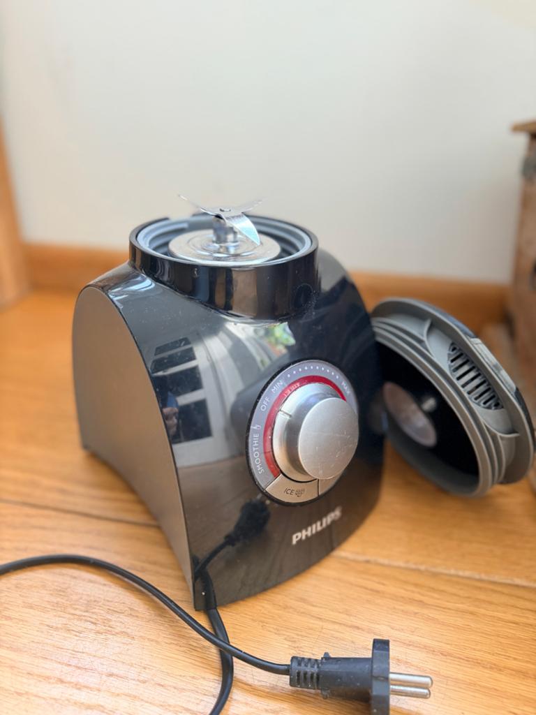 Philips HR 2084 Blender (zonder glazen kan), Witgoed en Apparatuur, Stofzuigers, Zo goed als nieuw, Ophalen of Verzenden