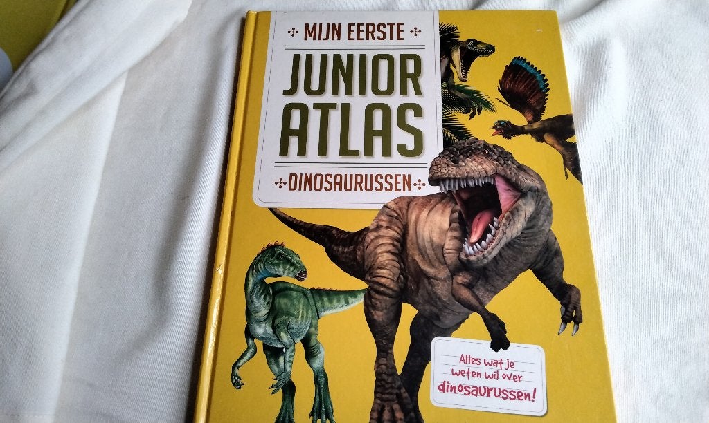 Encyclopedie Mijn Eerste Junior Atlas Dinosauriërs Prehisto., Boeken, Ophalen of Verzenden, Gelezen