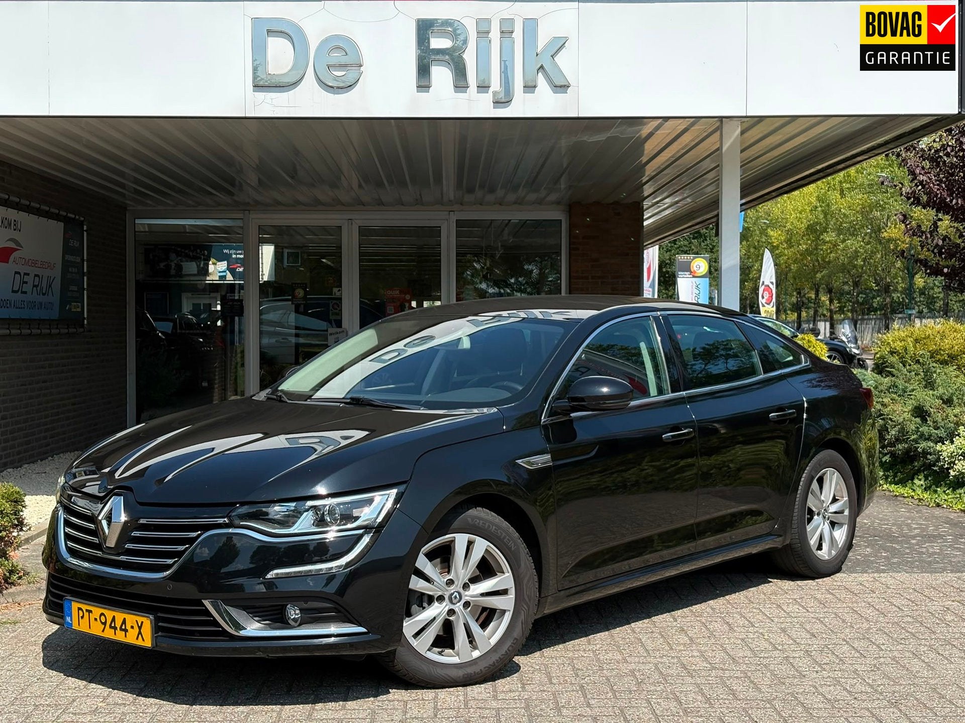 Renault Talisman 1.6 TCe Zen|Climate|Keyless|Trekhaak|naviga, Gebruikt, 4 cilinders, 150 pk, Zwart