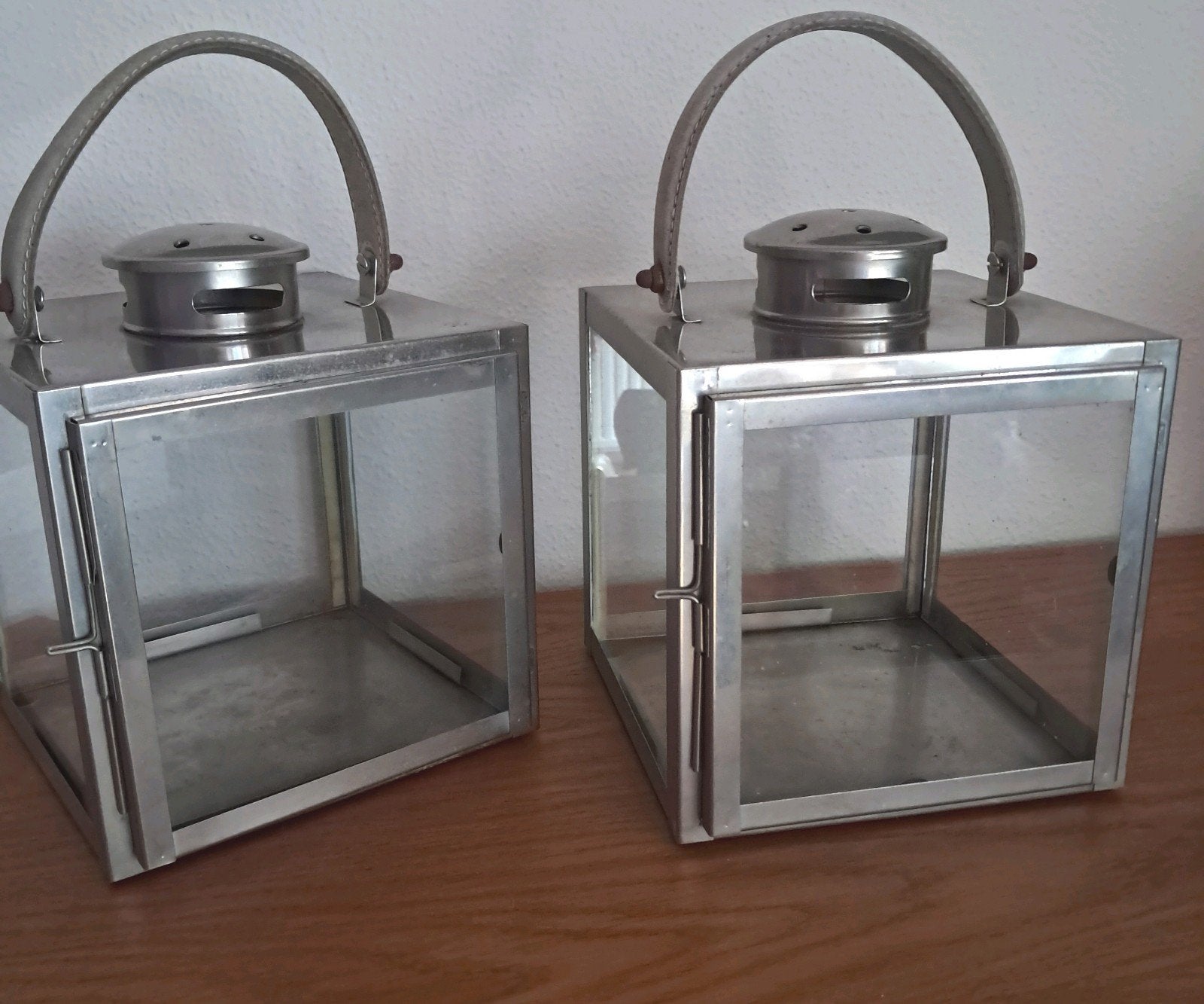 Vierkante, zilverkleurige metalen lantaarn met glazen wanden, Ophalen of Verzenden, Glas, Kaars, Rivièra Maison
